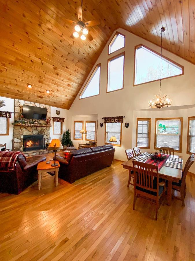 Smoky Mountain Cabin - Hot Tub - Fire Pit Мерфі Екстер'єр фото