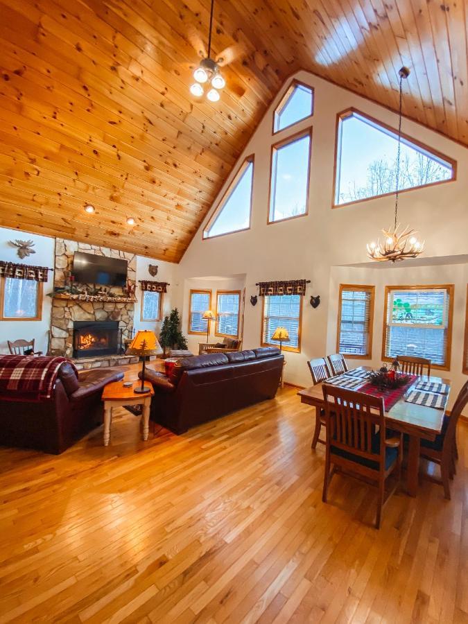 Smoky Mountain Cabin - Hot Tub - Fire Pit Мерфі Екстер'єр фото